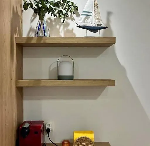 A Cote Du Avec Terrasse Appartement