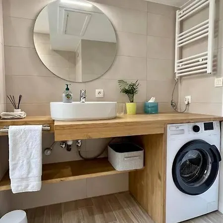 A Cote Du Avec Terrasse