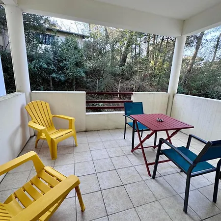 à Côté Du Avec Terrasse *